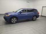 Used 2018 Nissan Pathfinder SV image 2