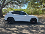 Used 2018 Alfa Romeo Stelvio AWD image 4