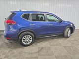 Used 2017 Nissan Rogue SV w/ SV Premium Package image 3
