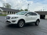 Used 2019 Lincoln MKC Select w/ Select Plus Package image 3