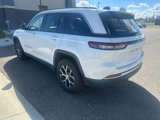 Used 2023 Jeep Grand Cherokee Limited image 6