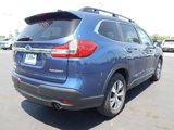Used 2022 Subaru Ascent Premium image 3