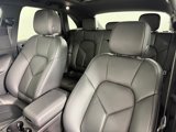 Certified 2025 Porsche Macan image 5