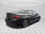 Used 2024 Volkswagen Jetta Sport image 4