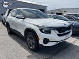 Used 2021 Kia Seltos LX image 2
