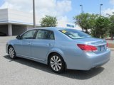 Used 2011 Toyota Avalon Limited image 4