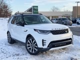 New 2025 Land Rover Discovery Dynamic SE image 3
