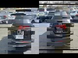 Used 2023 Volkswagen Tiguan SE image 6