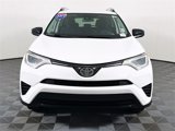 Used 2017 Toyota RAV4 LE image 2