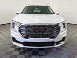 Used 2022 GMC Terrain Denali w/ Denali Premium Package image 2