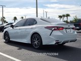 Used 2022 Toyota Camry SE image 5