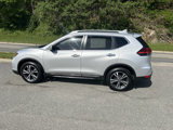 Used 2017 Nissan Rogue SL image 4