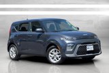 Used 2022 Kia Soul LX w/ Technology Package image 2