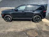 Certified 2023 Jeep Grand Cherokee Altitude image 3