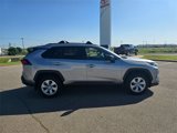 Used 2021 Toyota RAV4 LE w/ Carpet Mat Package (TMS) image 2