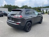 Certified 2023 Jeep Cherokee Altitude Lux image 5