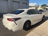 Used 2022 Toyota Camry SE image 5