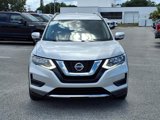 Used 2019 Nissan Rogue SV image 2