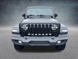 Used 2018 Jeep Wrangler Sport image 3