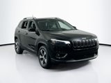 Used 2019 Jeep Cherokee Limited w/ Luxury Group image 3