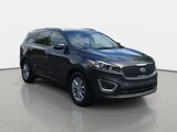 Used 2018 Kia Sorento LX image 3