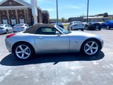 Used 2008 Pontiac Solstice Convertible w/ Preferred Package image 4
