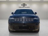 Used 2020 Jeep Grand Cherokee Altitude image 2