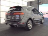 Used 2017 Lincoln MKC Reserve image 5