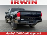 Used 2017 Toyota Tacoma TRD Sport image 3