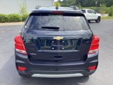 Used 2022 Chevrolet Trax LT w/ LT Convenience Package image 3