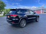 Used 2021 Jeep Grand Cherokee Limited image 3