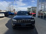 Used 2018 Jeep Grand Cherokee Laredo image 3