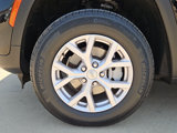 Used 2022 Jeep Grand Cherokee Limited image 5