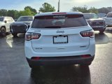 Used 2022 Jeep Compass Latitude w/ Sun and Sound Group image 4