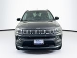 Used 2022 Jeep Compass Latitude image 2