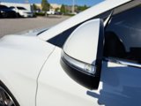 Used 2017 Hyundai Elantra Limited w/ Limited Tech Package 04 image 3