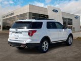 Used 2018 Ford Explorer XLT image 5