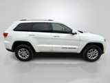 Used 2018 Jeep Grand Cherokee Laredo image 6