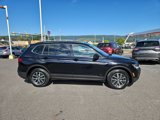 Used 2019 Volkswagen Tiguan SE w/ Panoramic Sunroof Package image 2