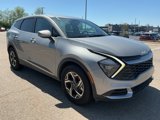 Used 2023 Kia Sportage LX image 3
