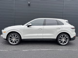 Used 2022 Porsche Cayenne image 2