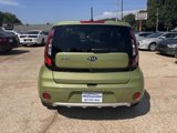 Used 2017 Kia Soul + image 6