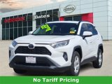 Used 2020 Toyota RAV4 XLE image 2