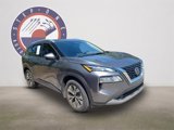 Used 2021 Nissan Rogue SV w/ Premium Package image 2