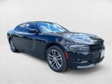 Used 2019 Dodge Charger SXT w/ Driver Confidence Group image 3
