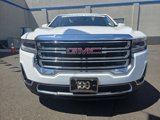 Used 2023 GMC Acadia SLT image 2