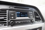 Used 2015 Hyundai Sonata SE image 3