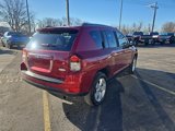 Used 2016 Jeep Compass Latitude image 3