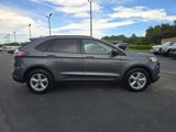 Used 2022 Ford Edge SE image 3
