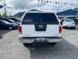 Used 2005 Nissan Titan LE w/ (U01) Nissan Navigation Pkg image 6